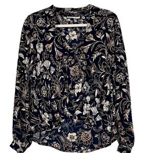 Lush Women’s Small Floral Blouse with Chocker